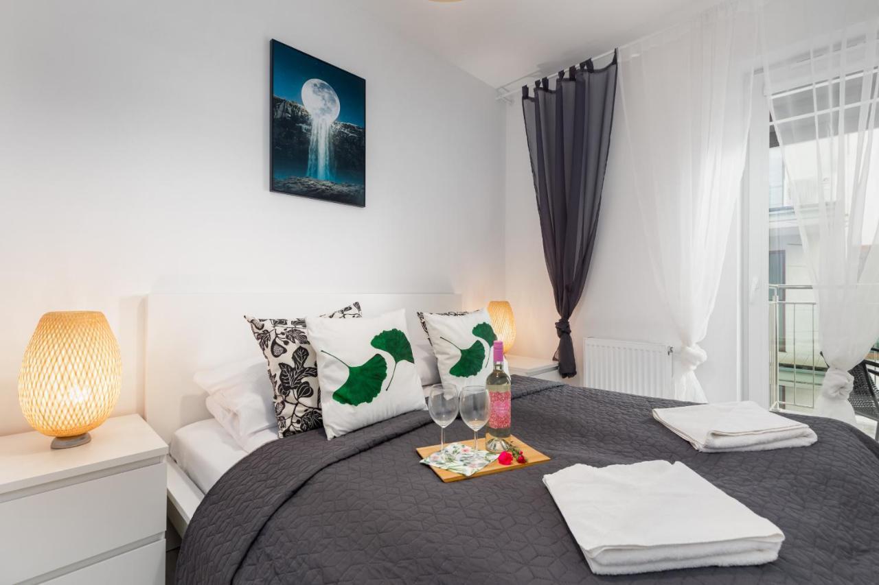 Kapitański Mostek By Renters Apartament
