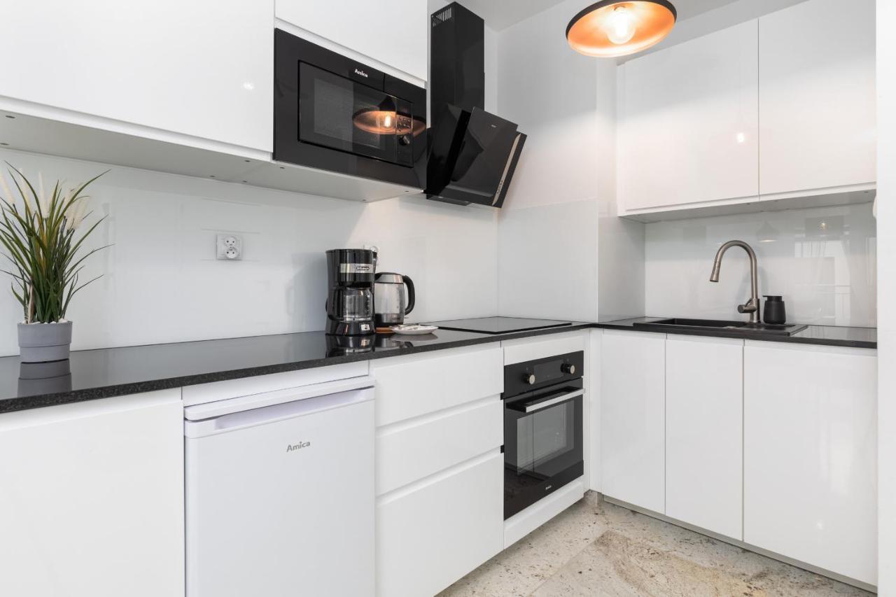 Kapitanski Mostek By Renters