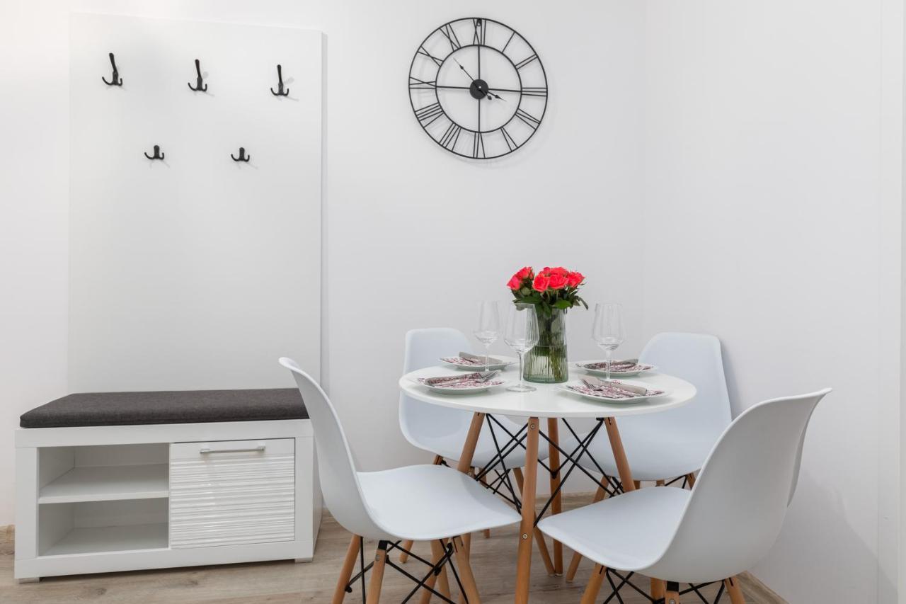Apartament Kapitański Mostek By Renters Kołobrzeg